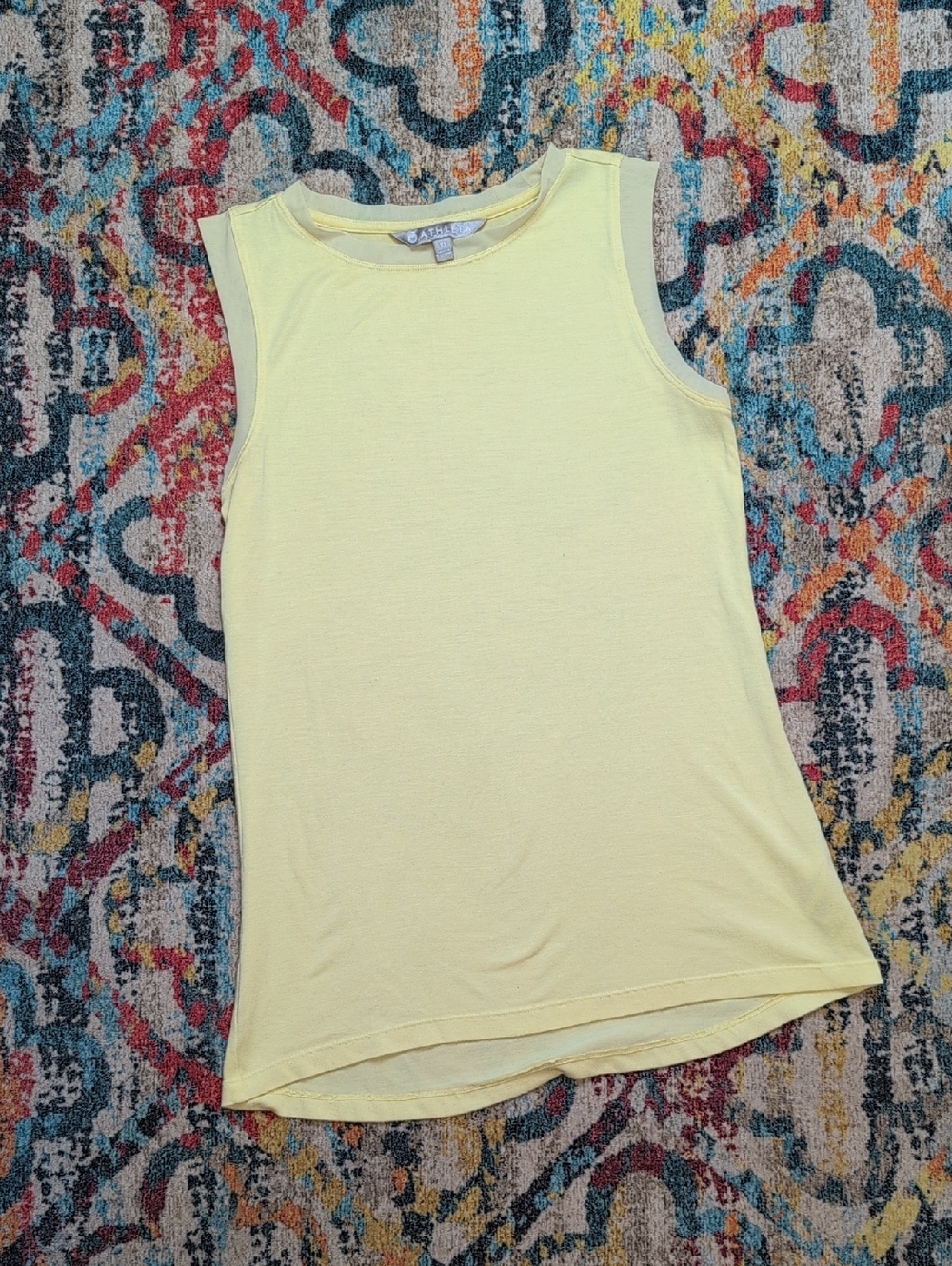 Athleta sleeveless tank yellow XS EUC